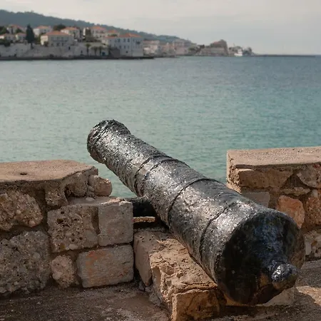 μιμόζα Πανσιόν 3*