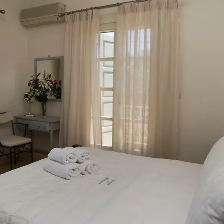 μιμόζα 3* Σπέτσες
